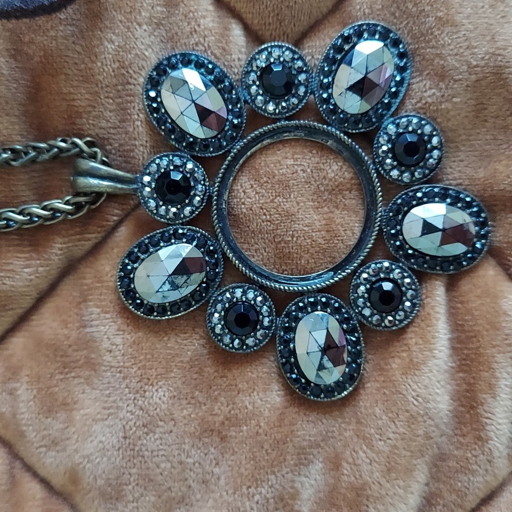 Necklace bundle - Picture 7 of 8